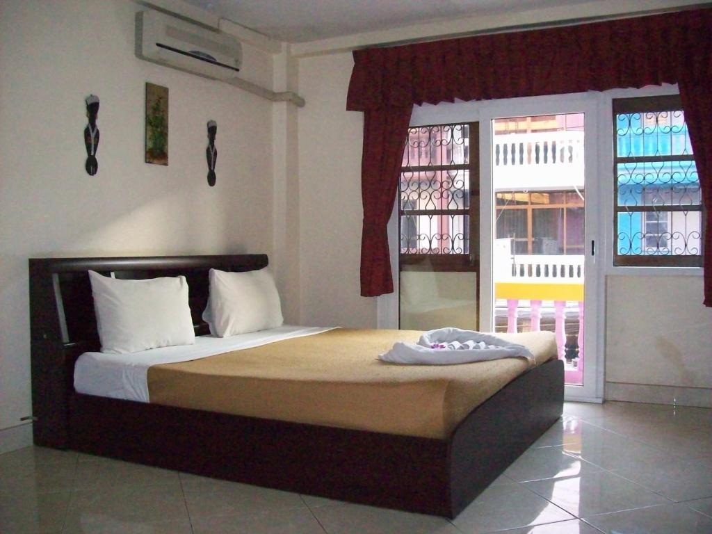 Chaiyapoon Inn Pattaya Zimmer foto